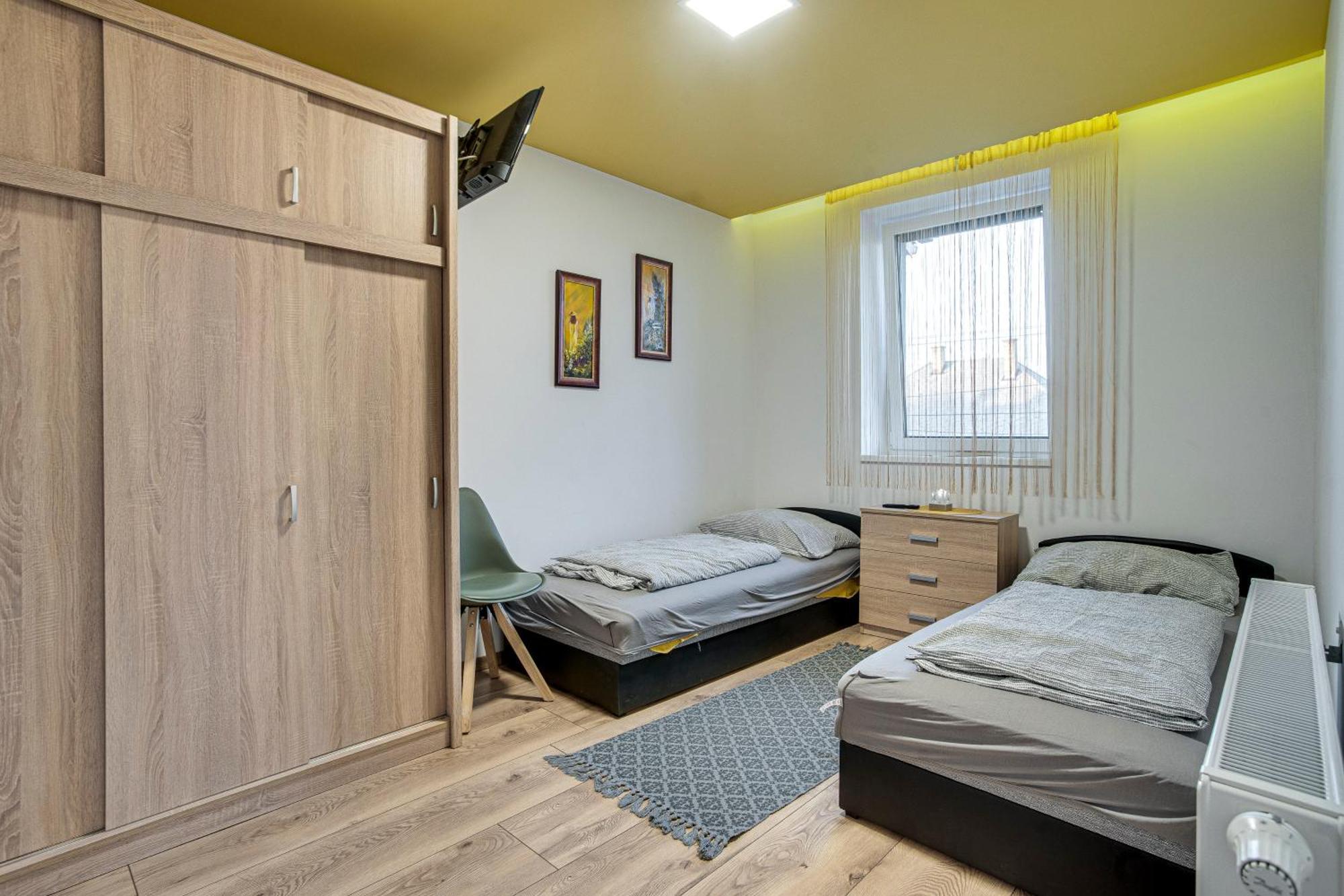 Magdi Vendeghaz A-B Apartment Celldömölk Exterior foto