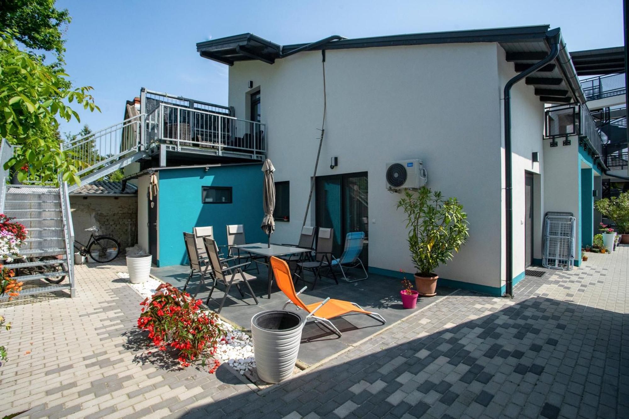 Magdi Vendeghaz A-B Apartment Celldömölk Exterior foto