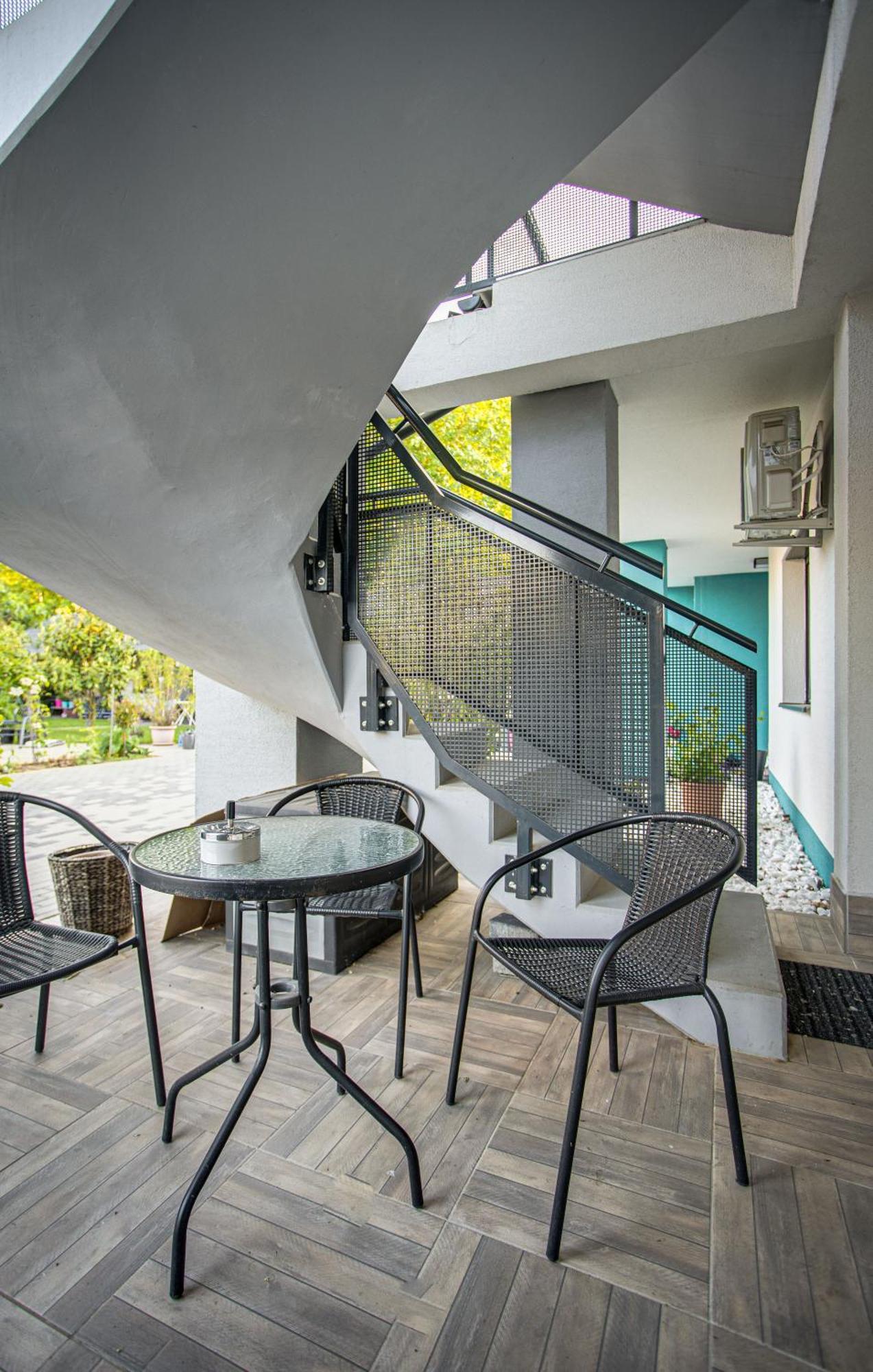 Magdi Vendeghaz A-B Apartment Celldömölk Exterior foto
